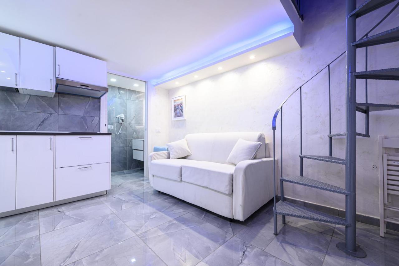 La Magnifica Napoli Apartments Gold House Екстер'єр фото